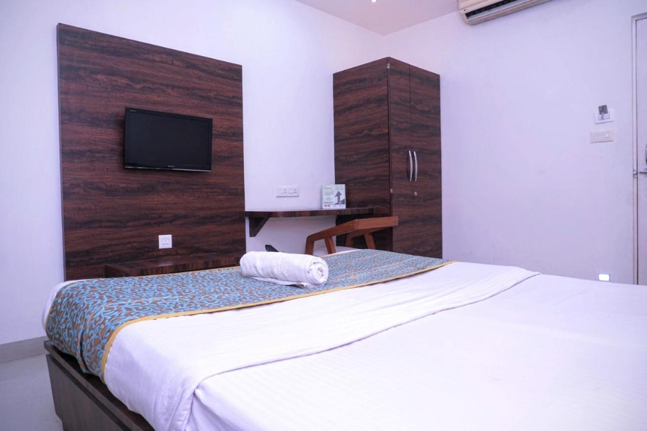 Hotel Shree Gayatri Inn Nagpur Exterior photo